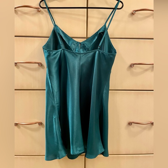 Rare vintage La Senza satin chemise nightie NWT - Picture 4 of 7